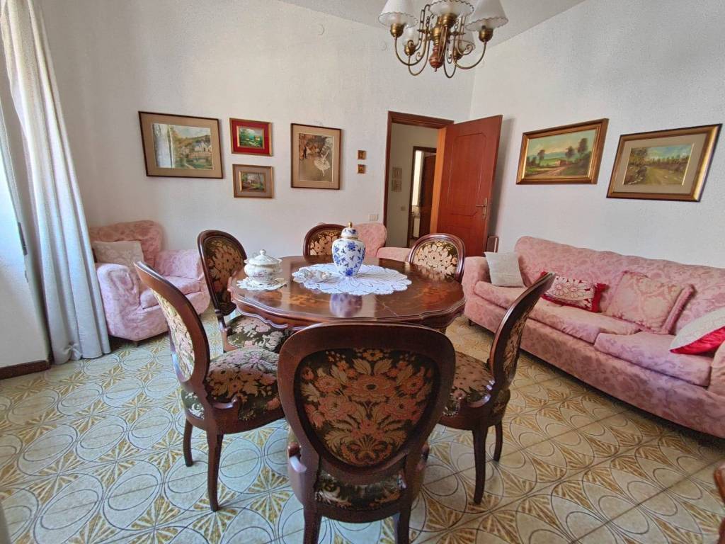 Casa indipendente a Elmas in Via Sulcitana - Foto 5