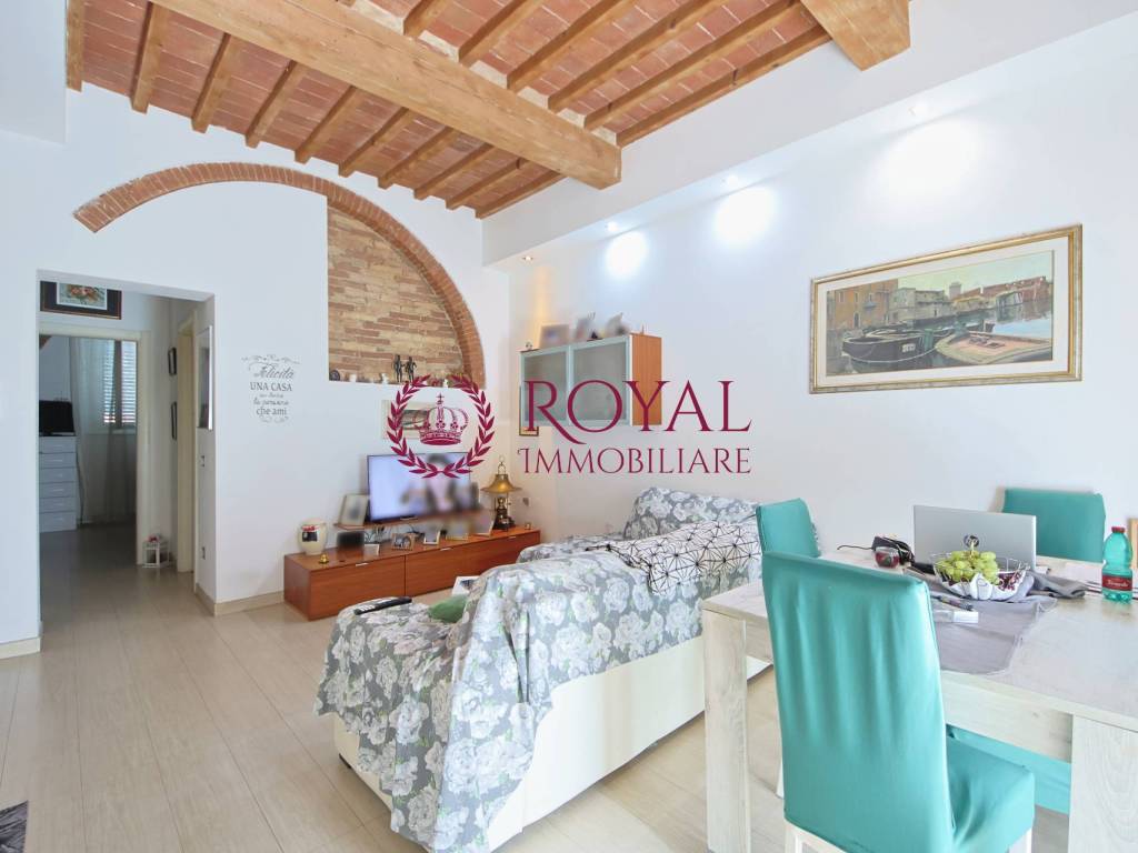 Appartamento a Livorno in Via Del Vigna, 151 - Foto 2