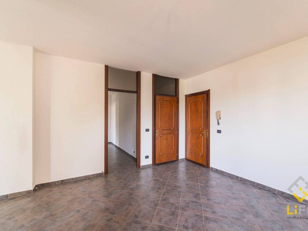 Appartamento a Oleggio in Via Verbano, 40 - Foto 5