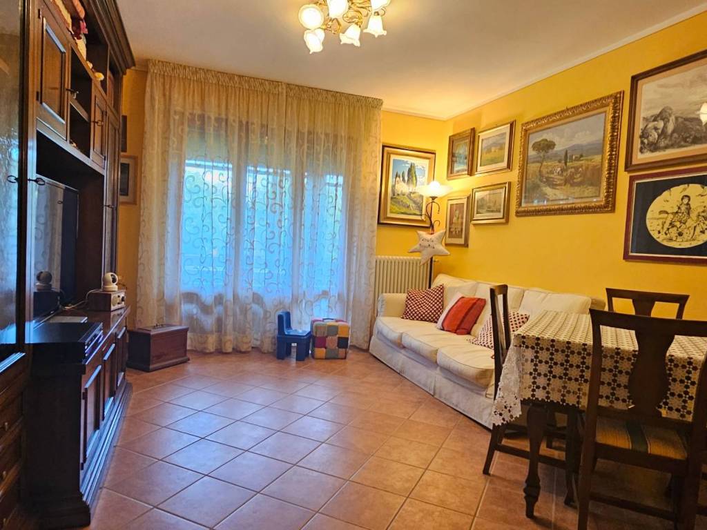 Appartamento a Porcari in Via Roma - Foto 2