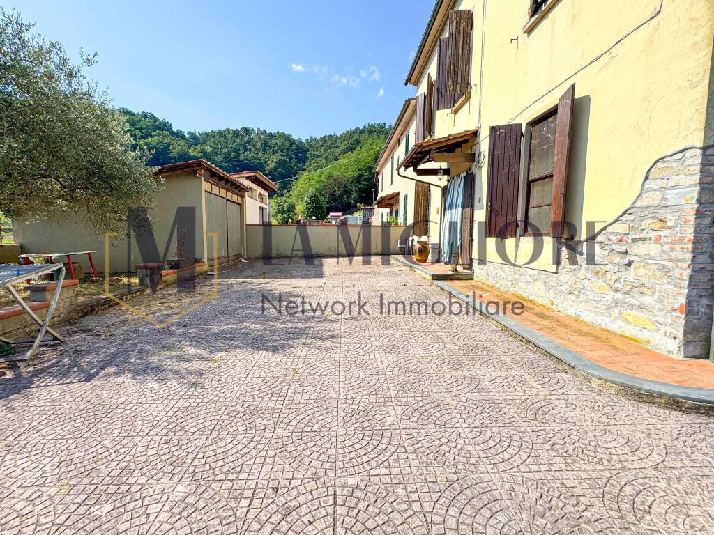 Casa indipendente a Pistoia in Via di Granaio, 7 - Foto 3