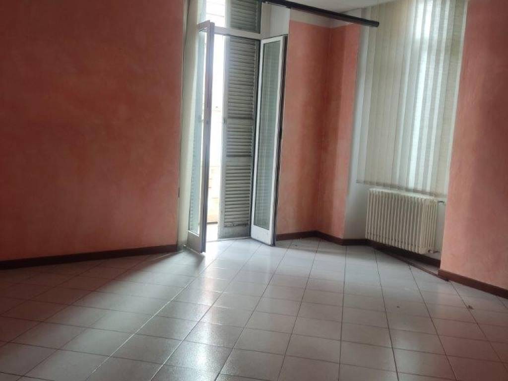 Immobile a Luino in Via Vittorio Veneto - Foto 4