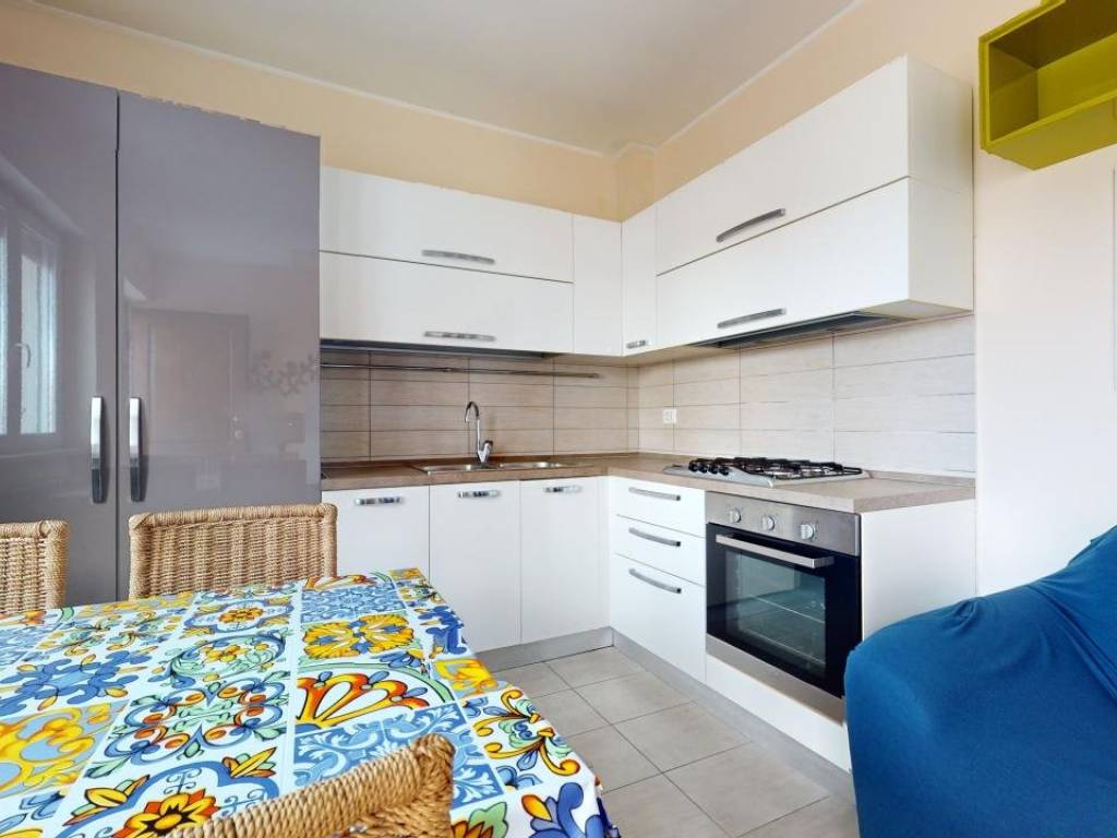 Appartamento a Loreto in Via Giosuè Carducci, 5 - Foto 2