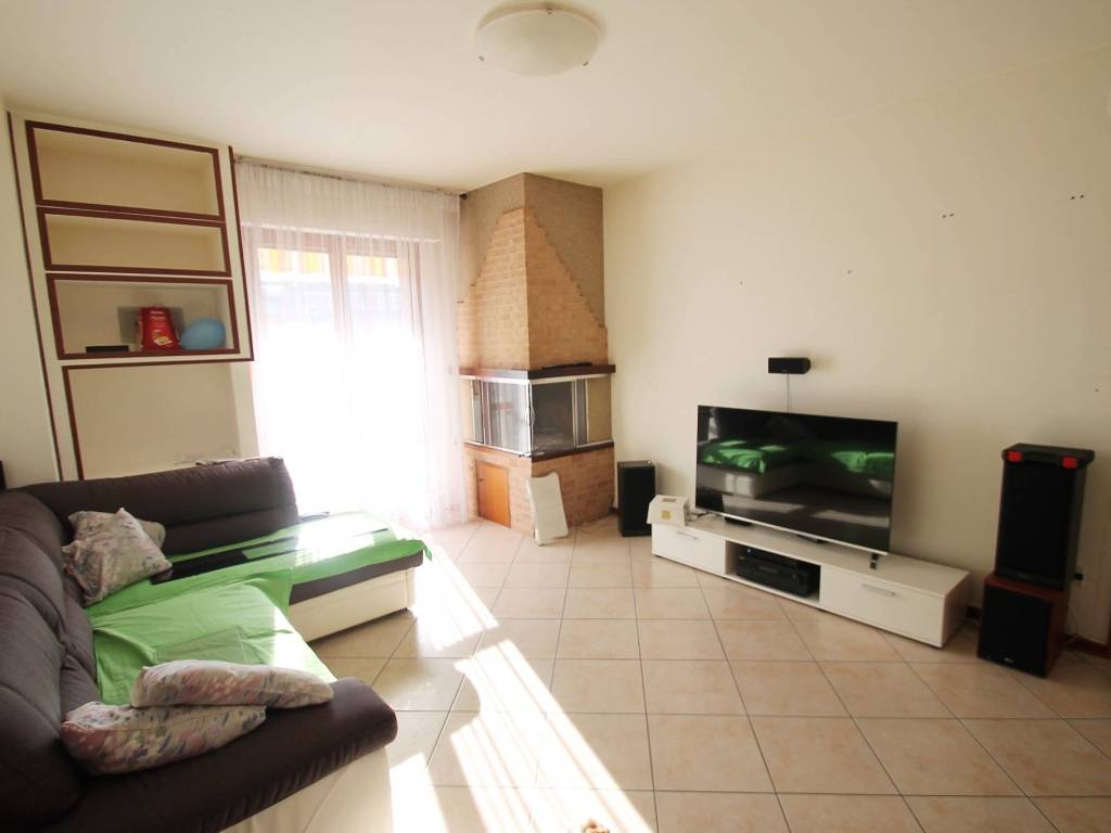 Appartamento a Fabriano in Via Dante Alighieri - Foto 2