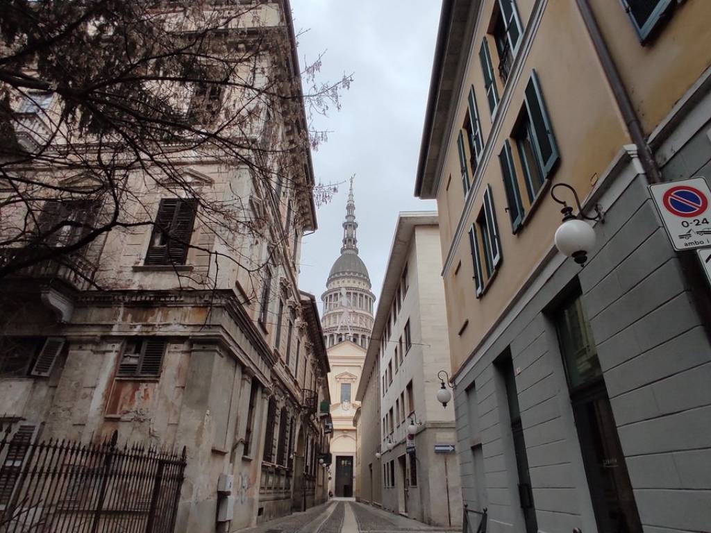 Appartamento a Novara in Baluardo Quintino Sella - Foto 2