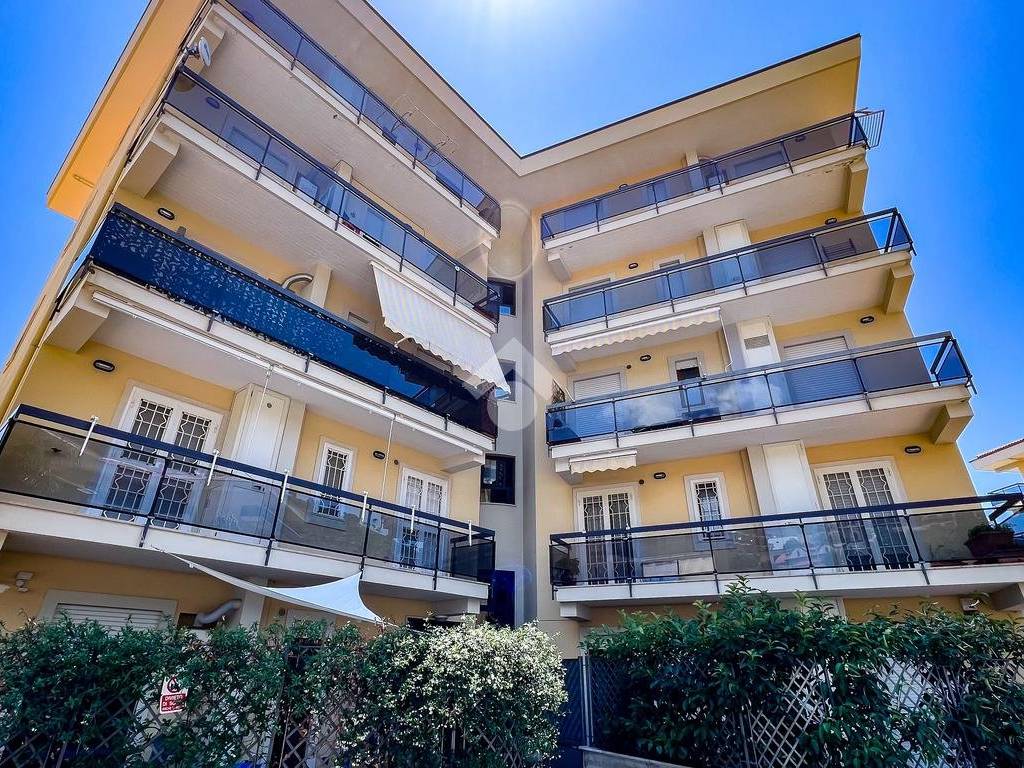 Appartamento a Formia in Via Altiero Spinelli - Foto 3