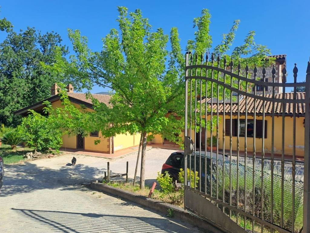 Villa a Amelia in Via Rimembranze, 4545 - Foto 5
