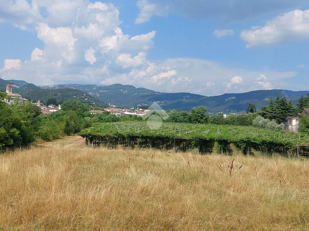 Terreno a Caprino veronese in PIAZZA STRINGA, 13 - Foto 3