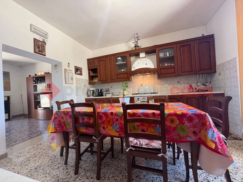 Villa a Terracina in VIA GUARDIOLA, 64 - Foto 4