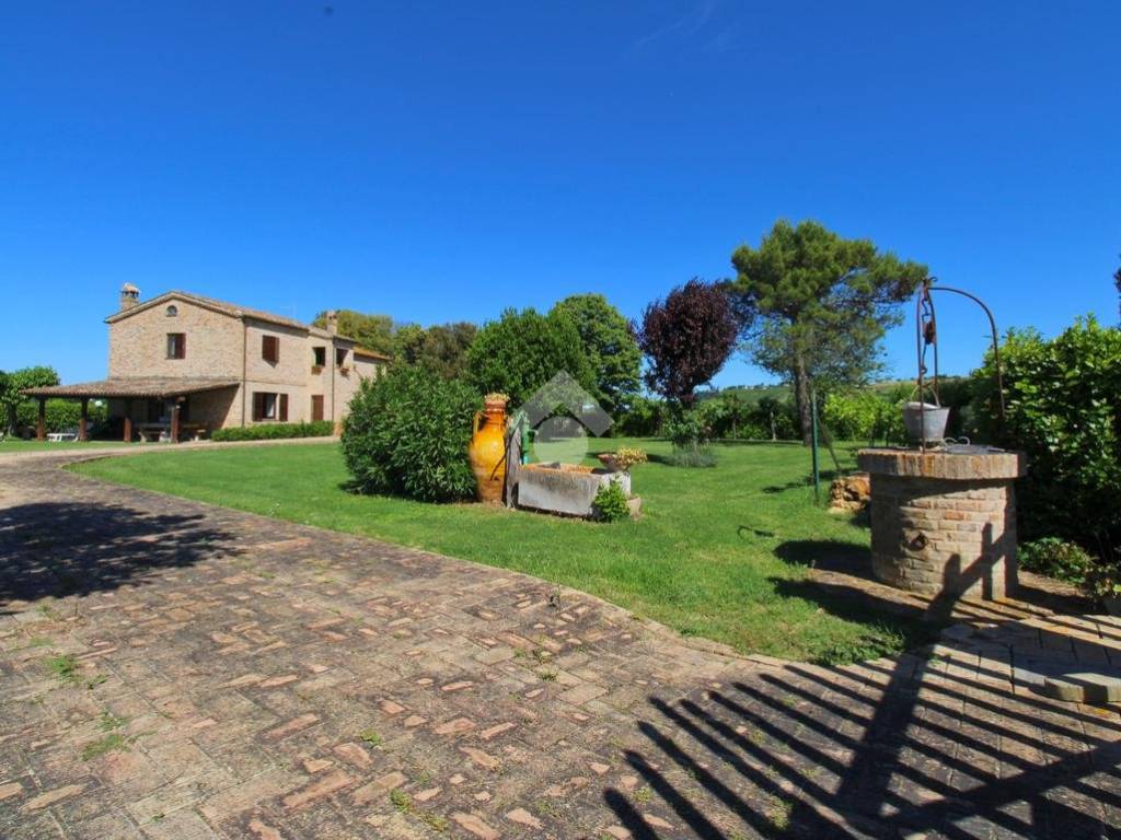 Villa a Recanati in Contrada Addolorata - Foto 2