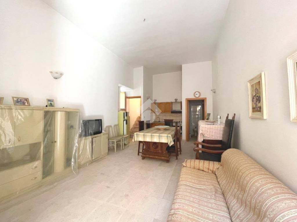 Casa indipendente a Canosa di puglia in Via Fontana Vecchia, 3 - Foto 4