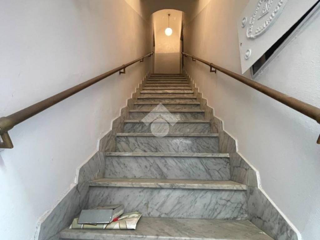 Palazzo / stabile a Canosa di puglia in Via Ettore Carafa, 4 - Foto 3