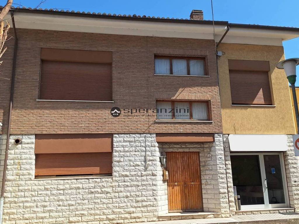 Villa a Fossombrone in via dell'unità , - Foto 3
