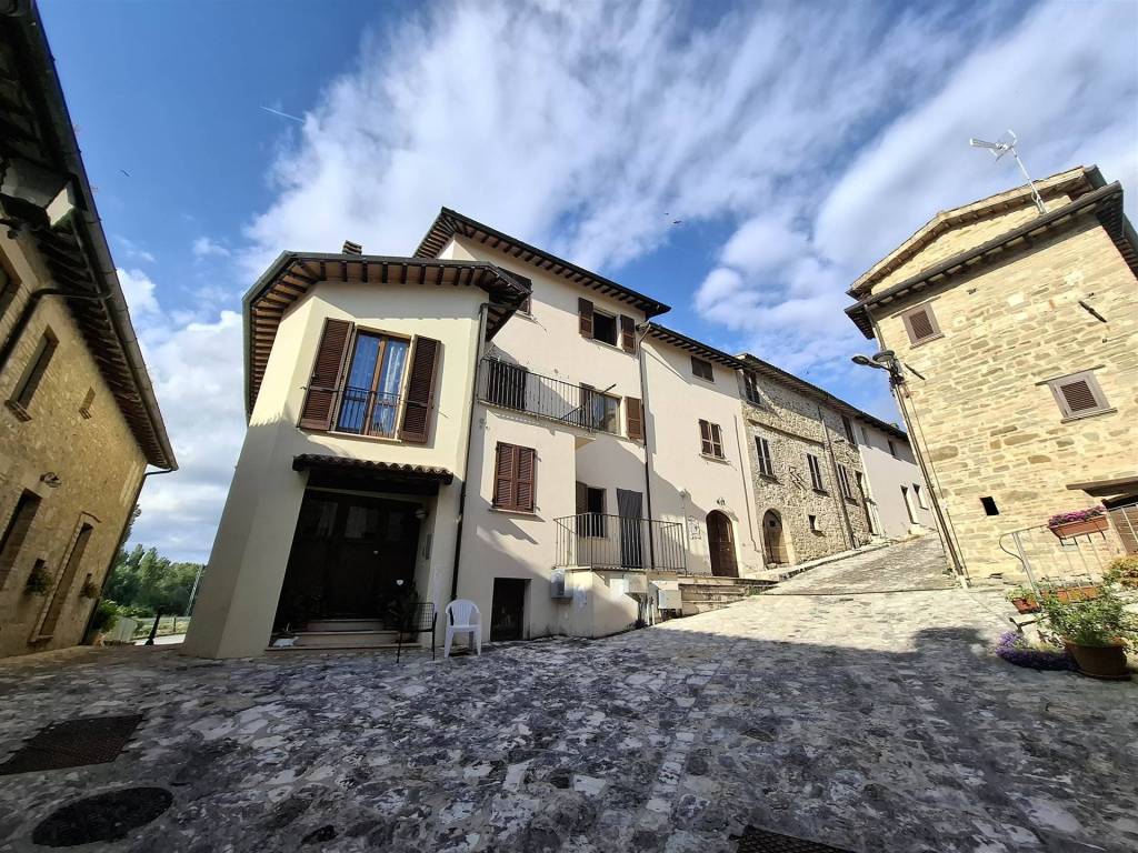 Casa indipendente a Nocera umbra in Fraz. Ponte Parrano, 66 - Foto 4