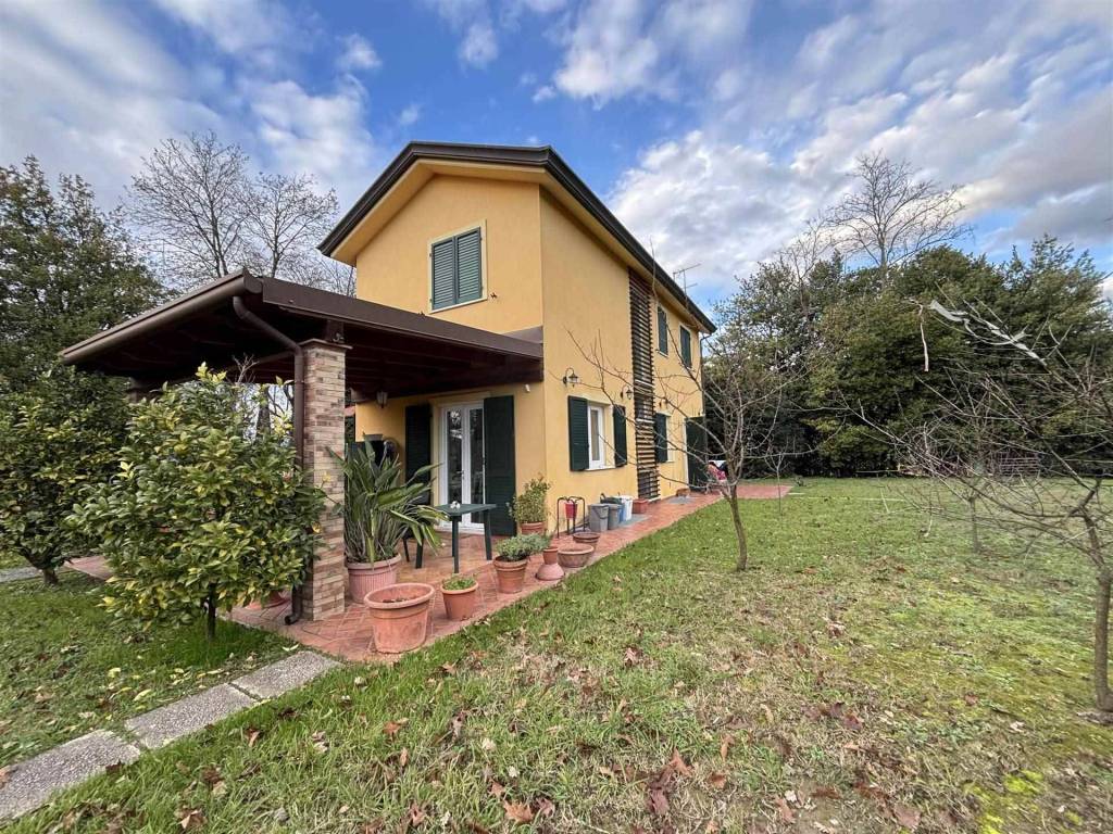 Villa a Castelnuovo magra - Foto 2