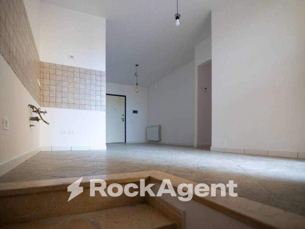 Appartamento a Monte porzio in Via Montecucco - Foto 5