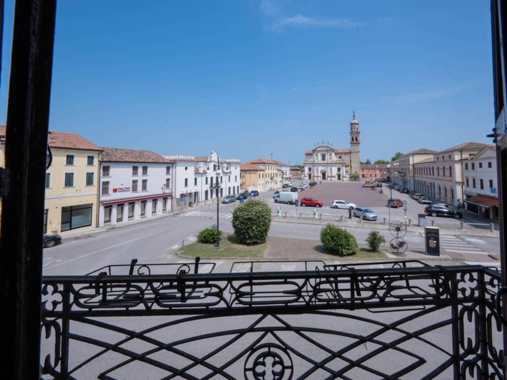 Villa a Crespino in Piazza Fetonte, 52 - Foto 3