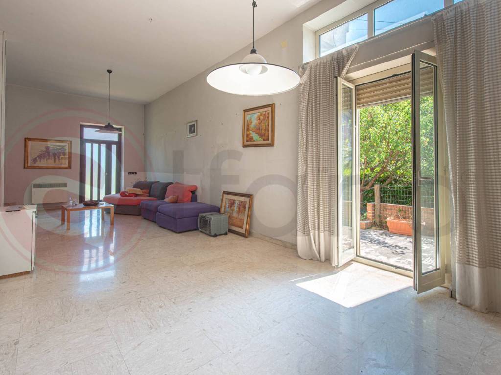 Casa indipendente a Pontecorvo in Via Giacomo Puccini, 1 - Foto 2