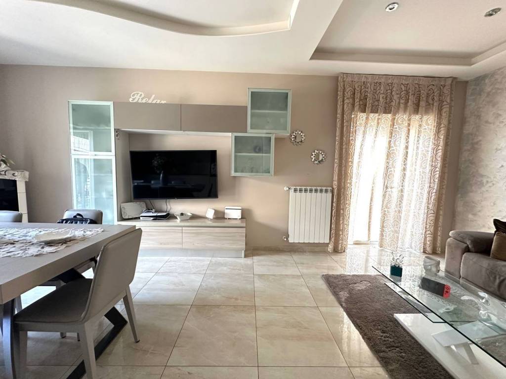Appartamento a Aversa in Via dell'Archeologia - Foto 5