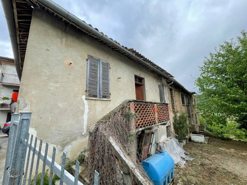 Rustico / casale a Santo stefano belbo in Località Robini, 42 - Foto 2