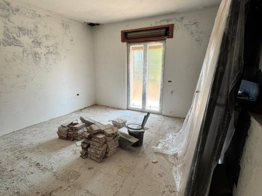 Appartamento a Avezzano in Via della Pineta - Foto 5