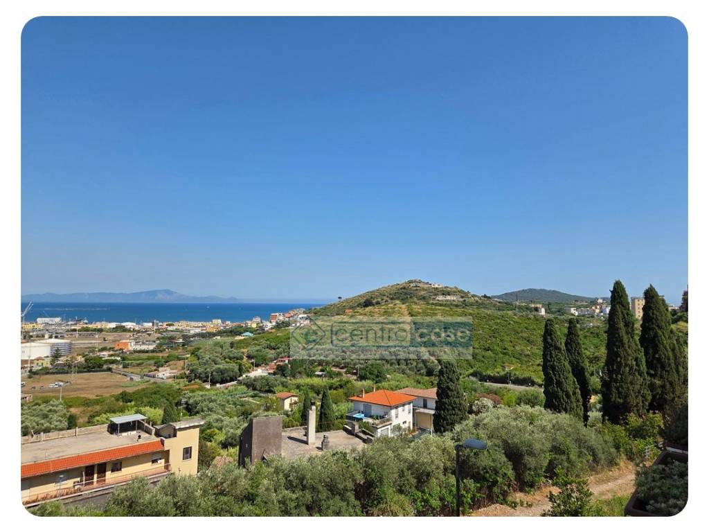 Appartamento a Gaeta in Via Monte Bianco - Foto 2