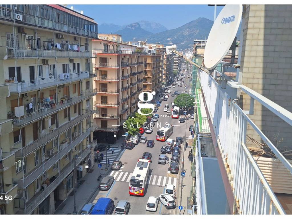 Appartamento a Salerno in corso garibaldi - Foto 3