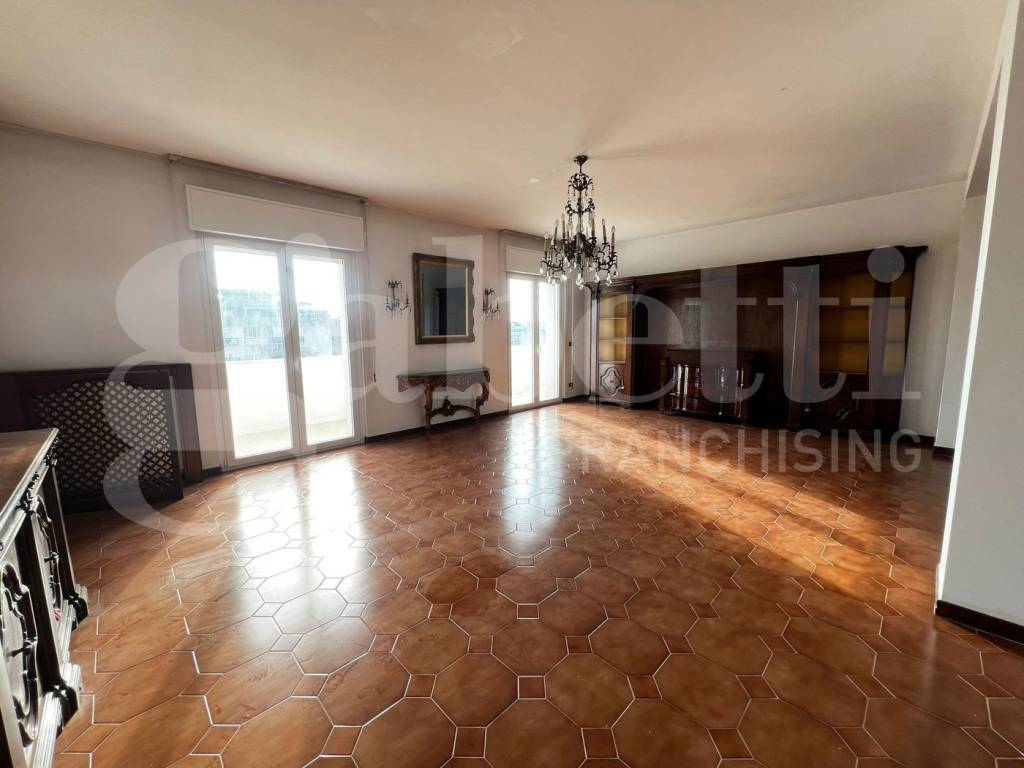 Appartamento a Trani in Corso Alcide De Gasperi - Foto 5