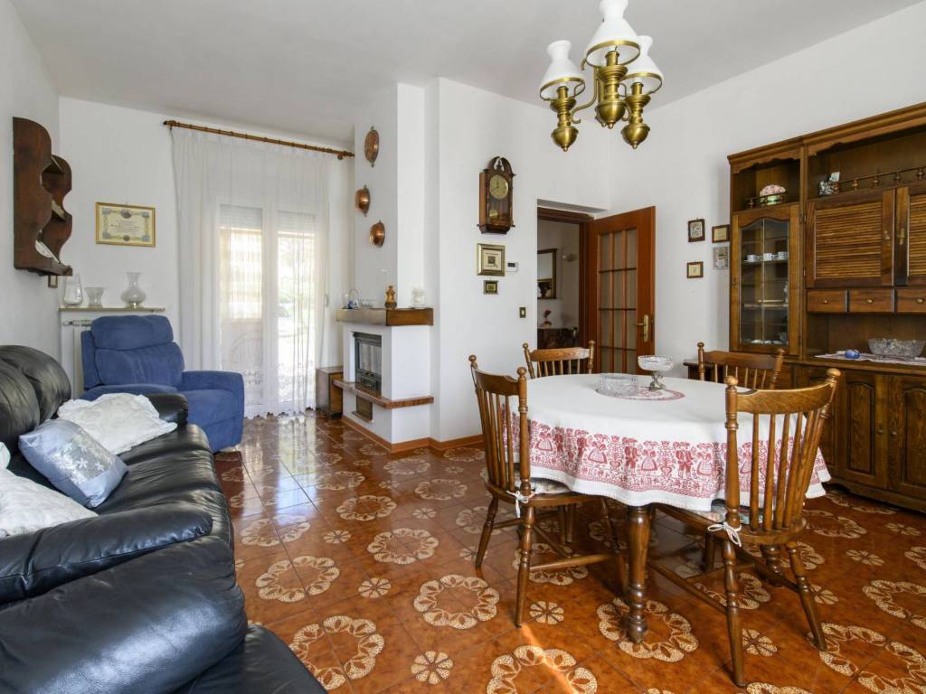 Casa indipendente a Gorizia in VIA GENERALE GIUSEPPE PAOLINI - Foto 3