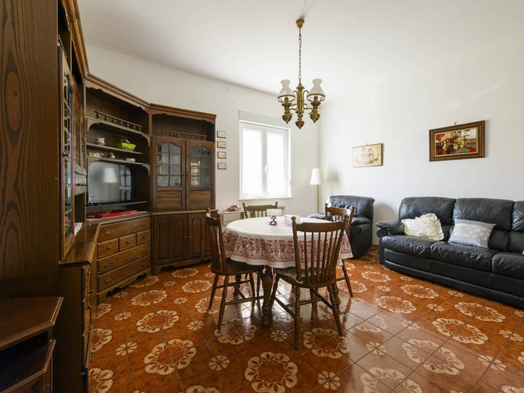 Casa indipendente a Gorizia in VIA GENERALE GIUSEPPE PAOLINI - Foto 4