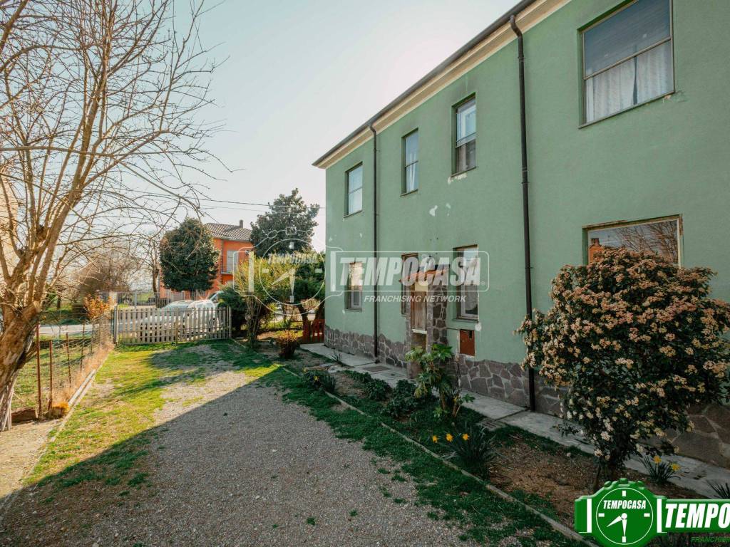 Casa indipendente a Lungavilla in Via A. Piacentini - Foto 2