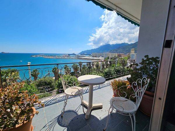 Appartamento a Salerno in Via Roma - Foto 2