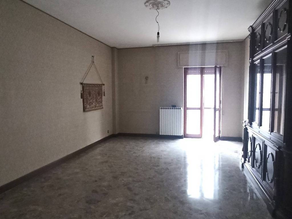 Appartamento a Taranto in Via Campania, 7 - Foto 3