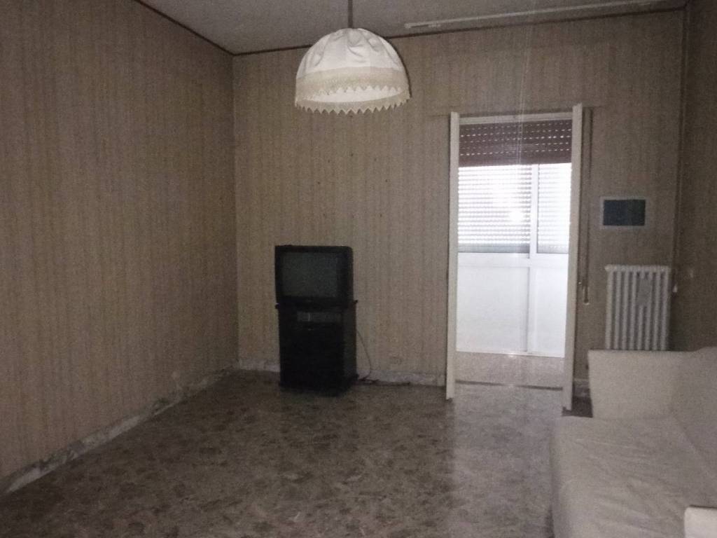 Appartamento a Taranto in Via Campania, 7 - Foto 5