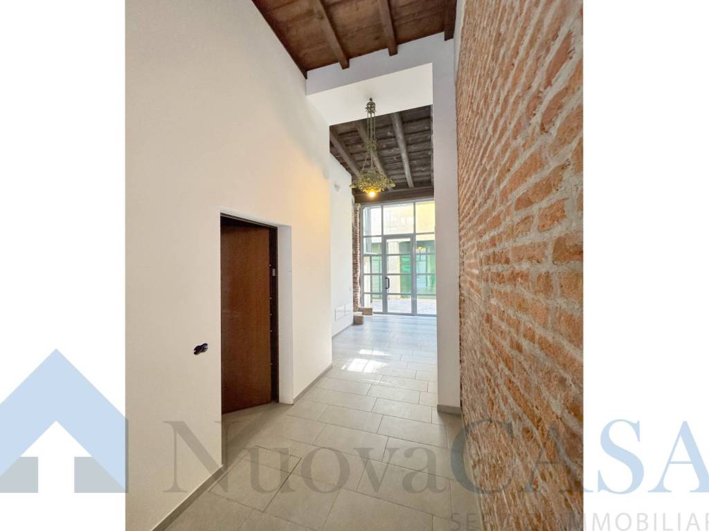 Attico / mansarda a Milano in Via Michelangelo Buonarroti, 4 - Foto 3