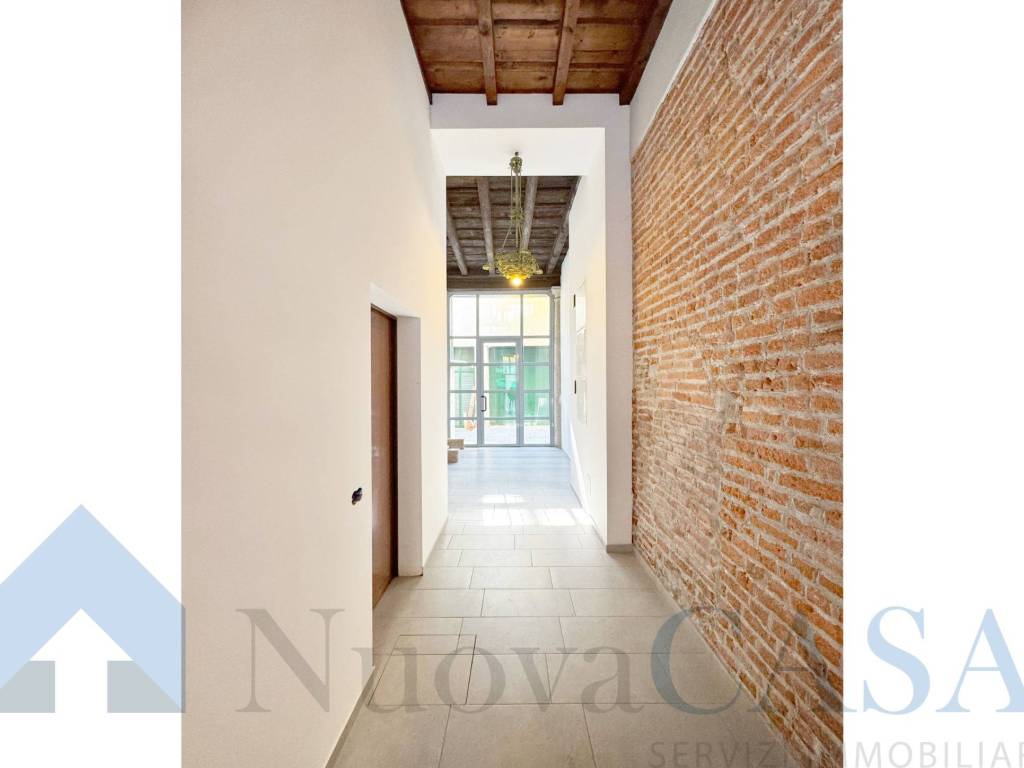 Attico / mansarda a Milano in Via Michelangelo Buonarroti, 4 - Foto 4
