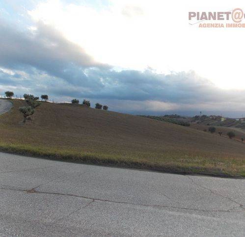 Terreno a Spinetoli in Via Ferretti - Foto 3