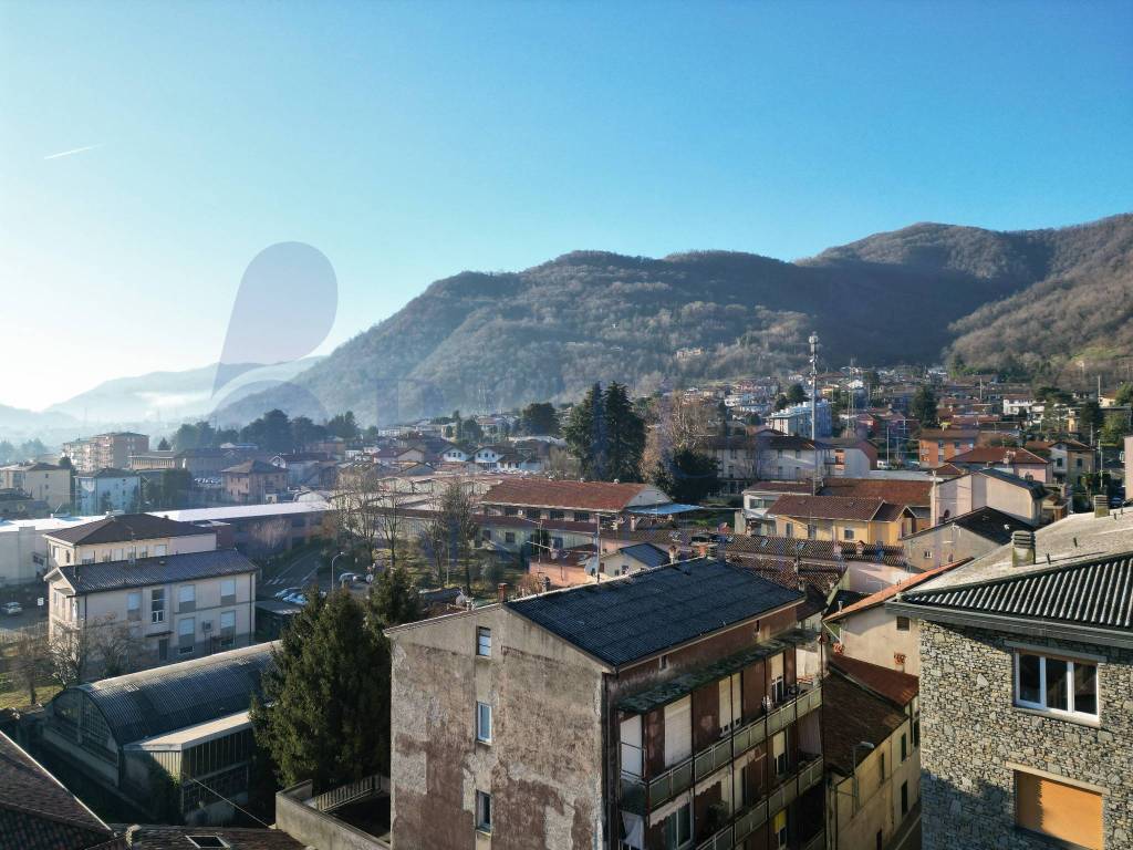 Casa indipendente a Olginate in Via Guglielmo Marconi, 13 - Foto 4