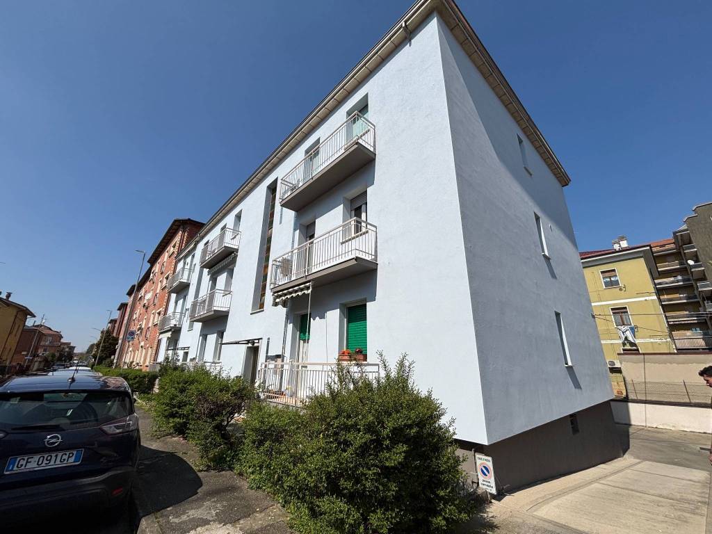 Appartamento a Piacenza in Via Luigi Zoni - Foto 3