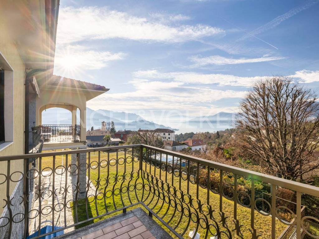 Villa a Luino in Via Crevella, 2 - Foto 5