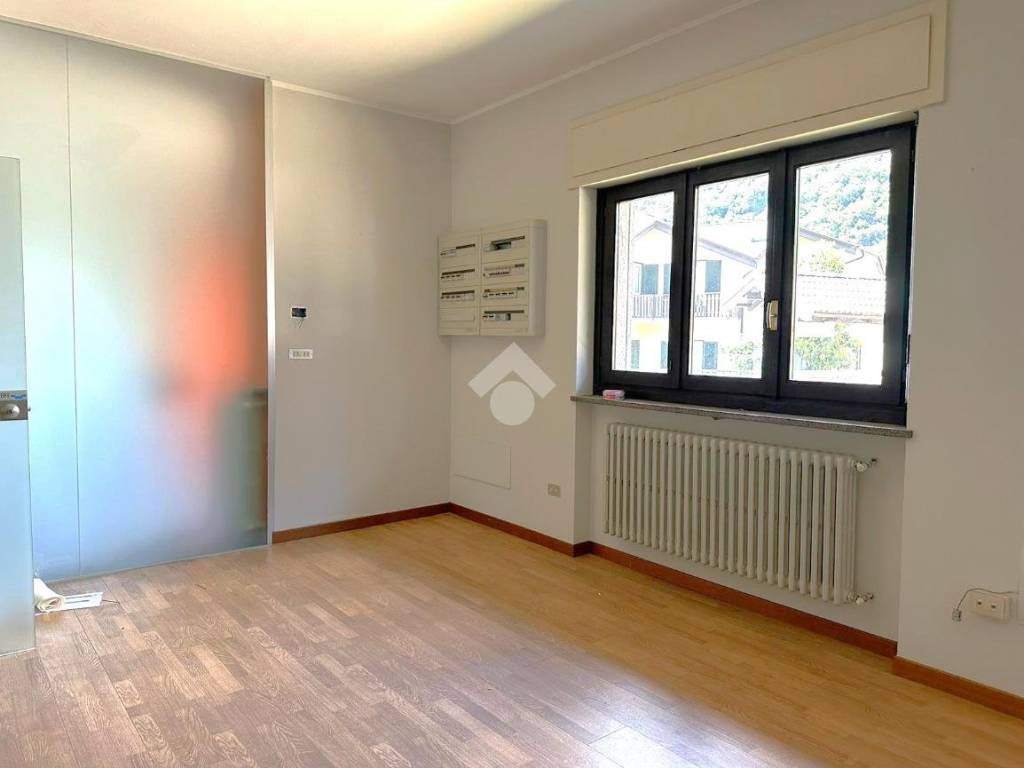 Immobile a Talamona in VIA ALLA PROVINCIALE, 896 - Foto 2