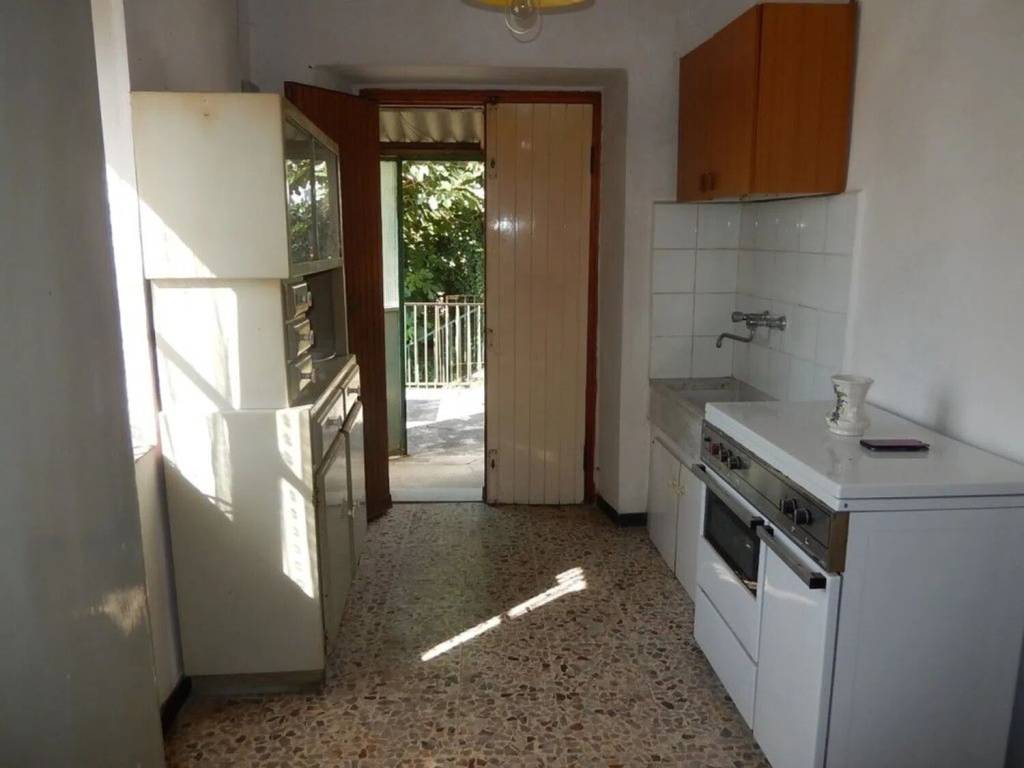 Villa a Varese ligure in Località Ghiggeri - Foto 3