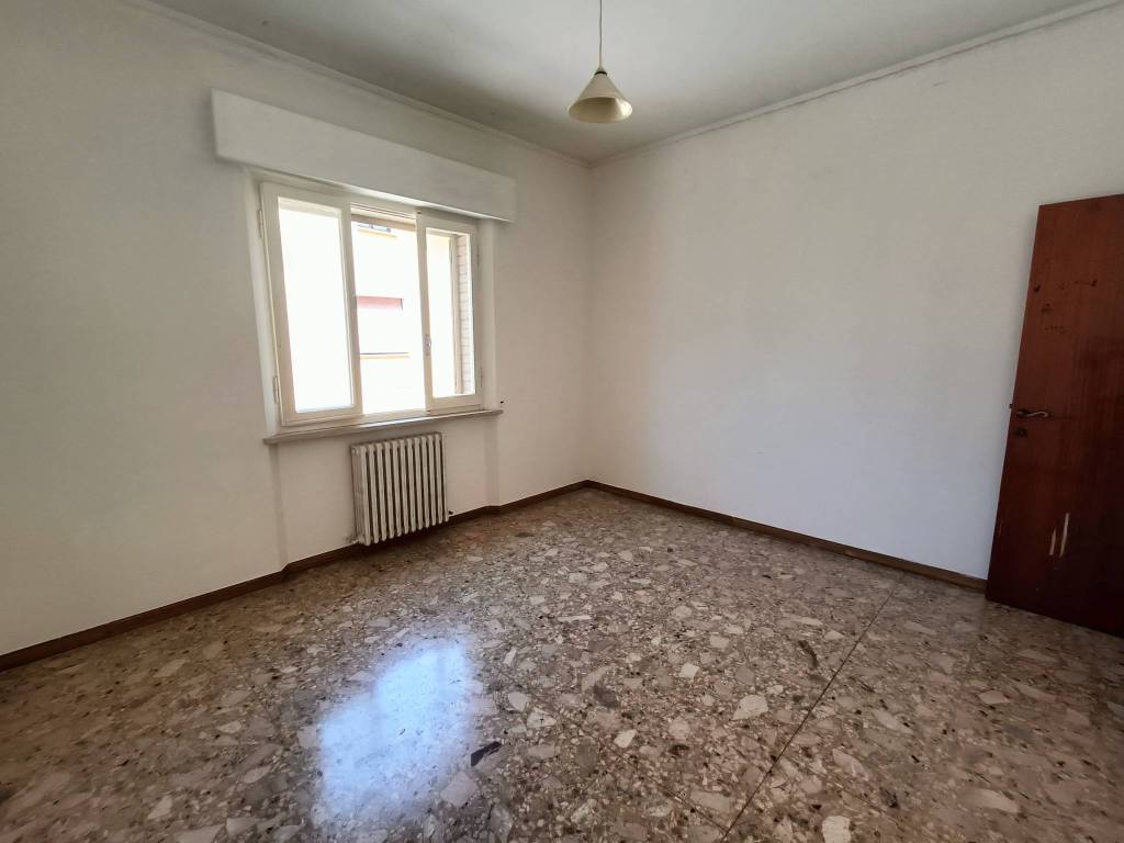 Appartamento a Falconara marittima in Via Ludovico Ariosto - Foto 5