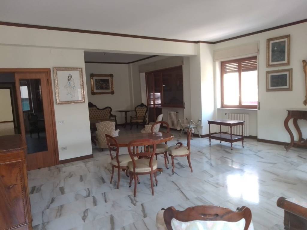 Appartamento a Cosenza in Via Riccardo Misasi, 83 - Foto 2
