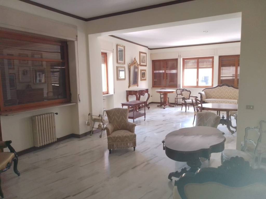Appartamento a Cosenza in Via Riccardo Misasi, 83 - Foto 3
