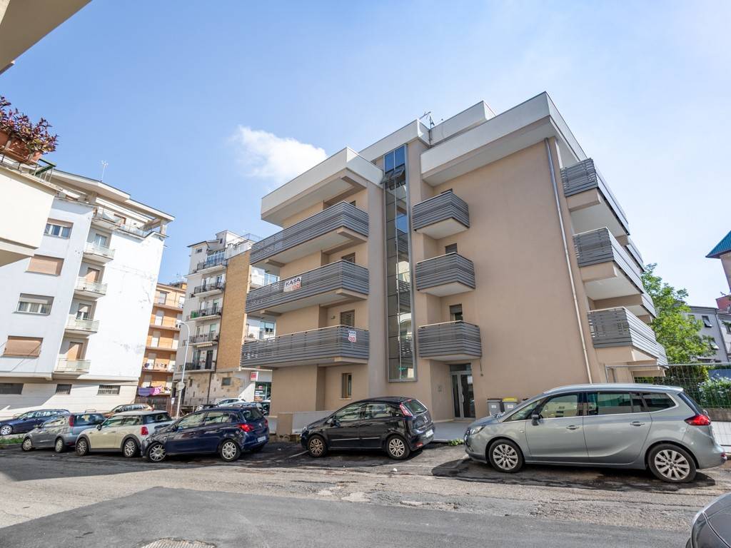 Appartamento a Viterbo in Via Pasubio, 10 - Foto 2