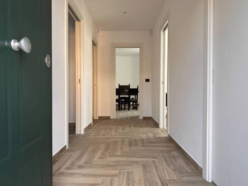Appartamento a Catanzaro in Via Lungomare Stefano Pugliese - Foto 2