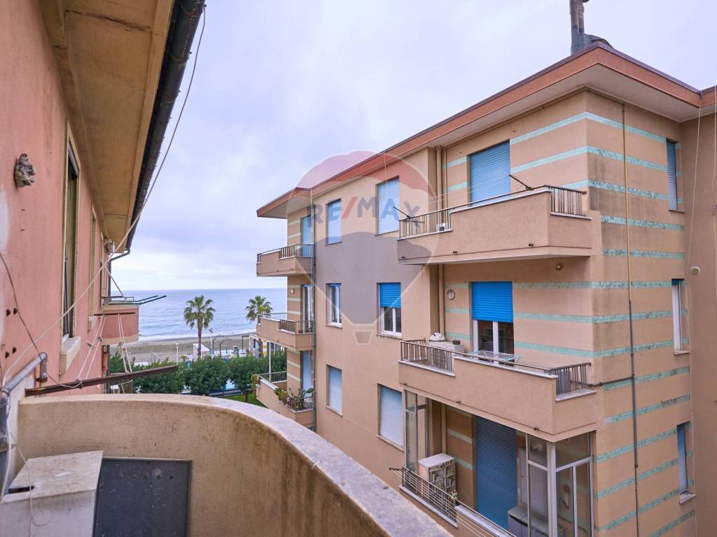 Appartamento a Albissola marina in via anselmo, 3 - Foto 5