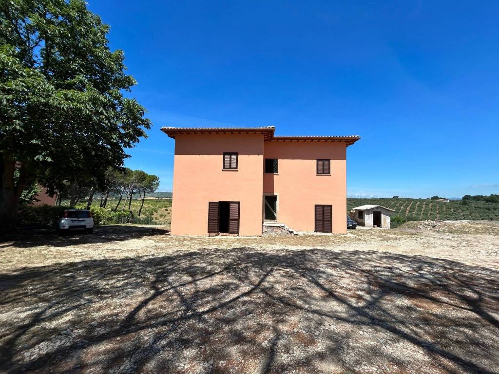 Rustico / casale a Montopoli di sabina in SS313 - Foto 4