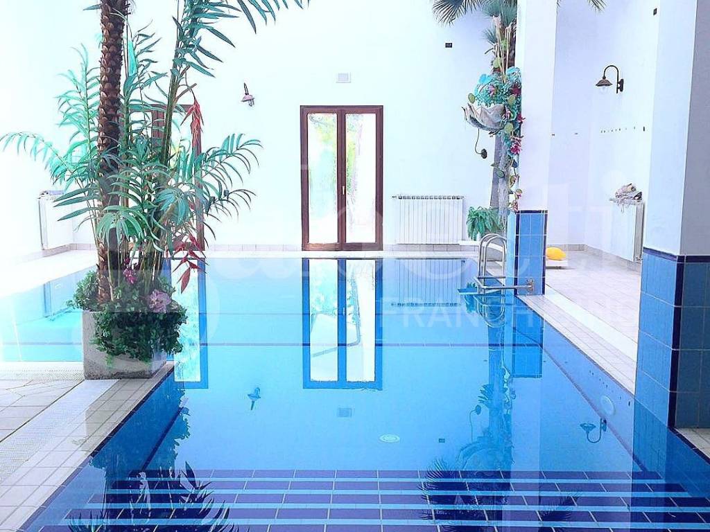 Villa a Eboli in Strada Statale 18 - Foto 3